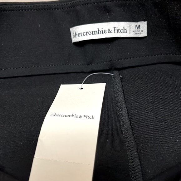 Abercrombie & Fitch • Black Ponte Slim Flare Legging Pant (M) *NWT* - Picture 9 of 10
